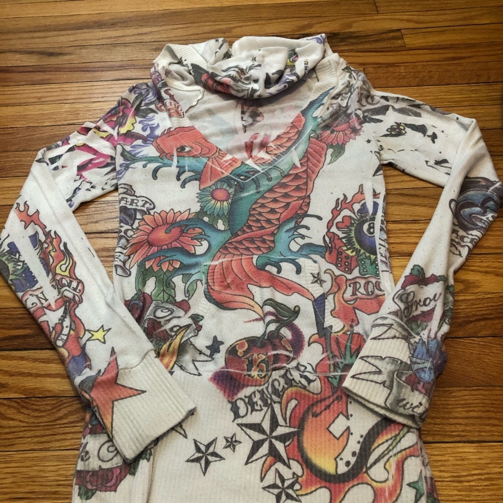 Deep V neck sweater